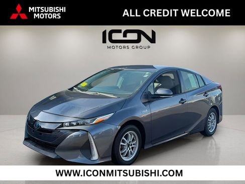 Used 2021 Toyota Prius Prime XLE FWD image 1