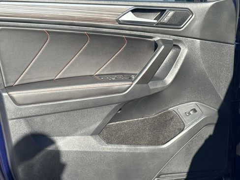 Used 2024 Volkswagen Tiguan Wolfsburg Edition image 20