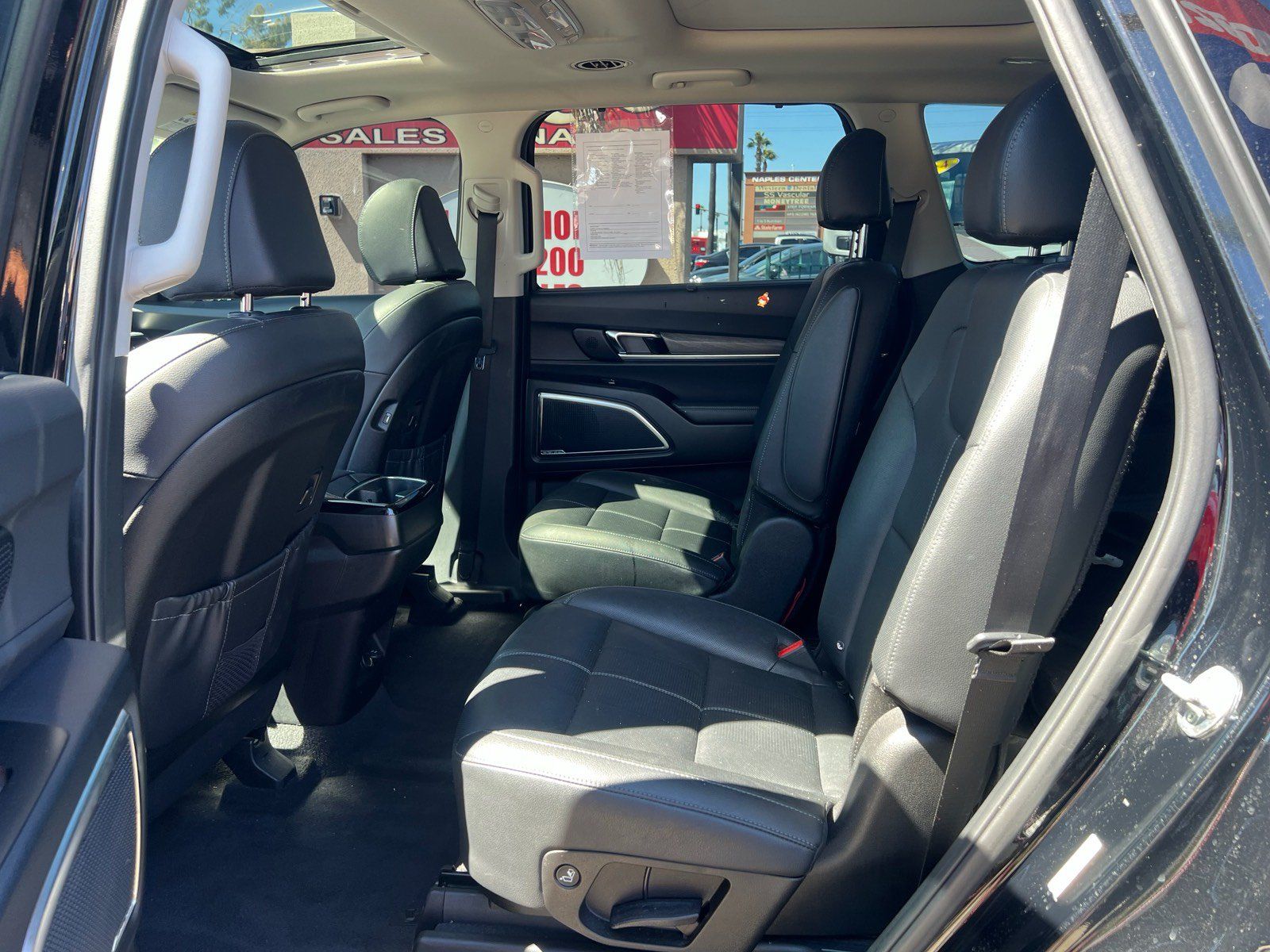 Used 2022 Kia Telluride SX FWD image 9