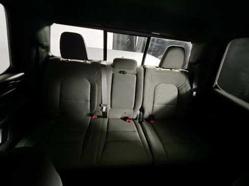 Used 2025 RAM 1500 Tradesman AWD/4WD image 32