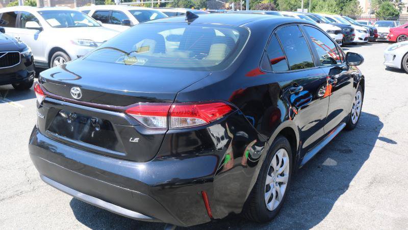 Used 2022 Toyota Corolla LE FWD image 5