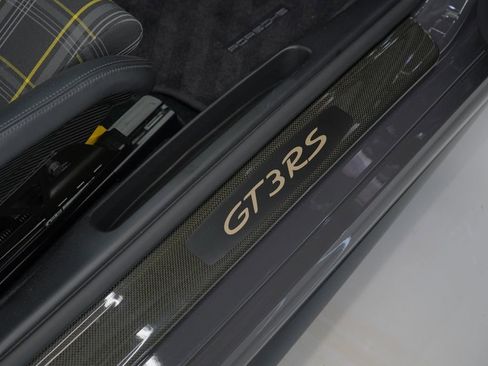 Used 2011 Porsche 911 GT3 image 66