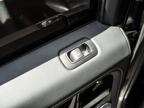 Used 2019 Mercedes-Benz G 550 image 27