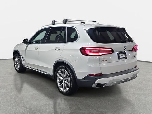 Used 2021 BMW X5 xDrive40i w/ Premium Package image 7