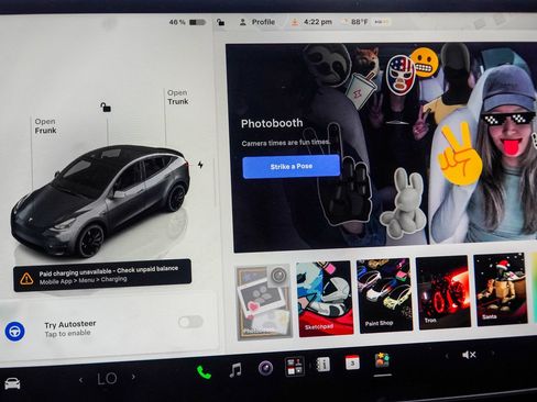 Used 2022 Tesla Model Y Performance AWD/4WD image 24