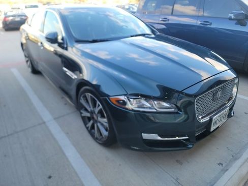 Used 2018 Jaguar XJ L Portfolio image 2