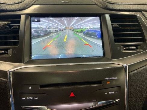 Used 2014 Lincoln MKS w/ Equipment Group 101A FWD image 19