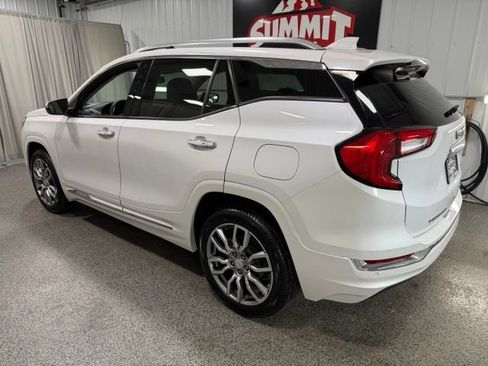 Used 2023 GMC Terrain Denali w/ LPO, Floor Liner Package AWD/4WD image 6
