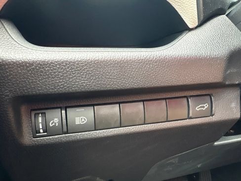 Used 2024 Toyota RAV4 XLE Premium FWD image 14