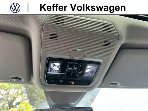 New 2026 Volkswagen Atlas SE FWD image 25
