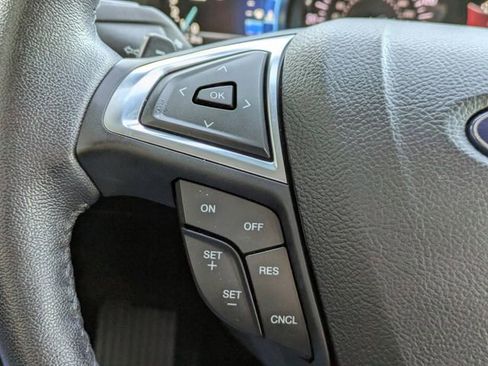 Used 2018 Ford Fusion SE w/ Equipment Group 201A image 29