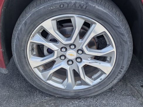 Used 2019 Chevrolet Traverse Premier w/ LPO, Floor Liner Package AWD/4WD image 13