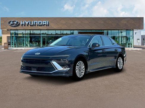 New 2025 Hyundai Sonata SEL FWD image 1