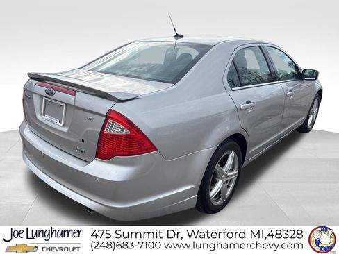 Used 2010 Ford Fusion SE image 3