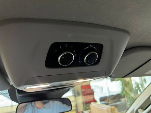 Used 2024 Ford Transit 350 XL image 17