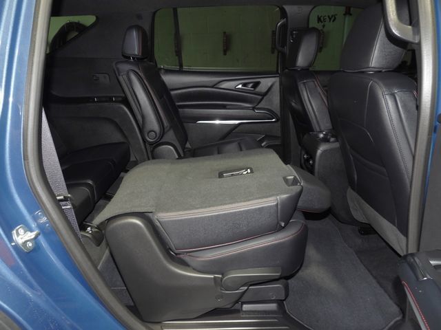 Used 2025 Chevrolet Traverse Z71 w/ Driver Confidence Package AWD/4WD image 50