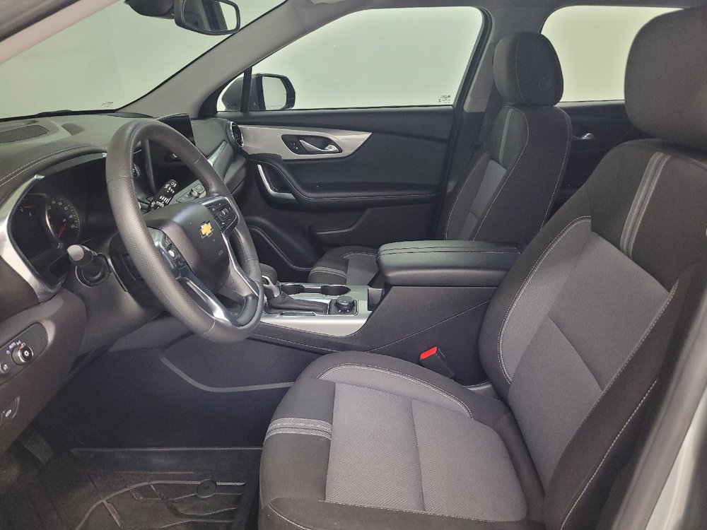 Used 2024 Chevrolet Blazer LT w/ Convenience Package FWD image 17