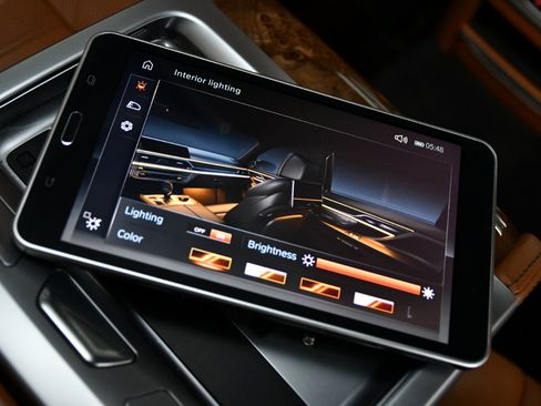 Used 2018 BMW ALPINA B7 xDrive image 46