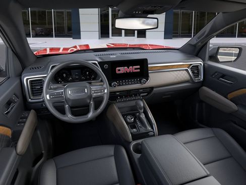 New 2026 GMC Canyon Denali image 15