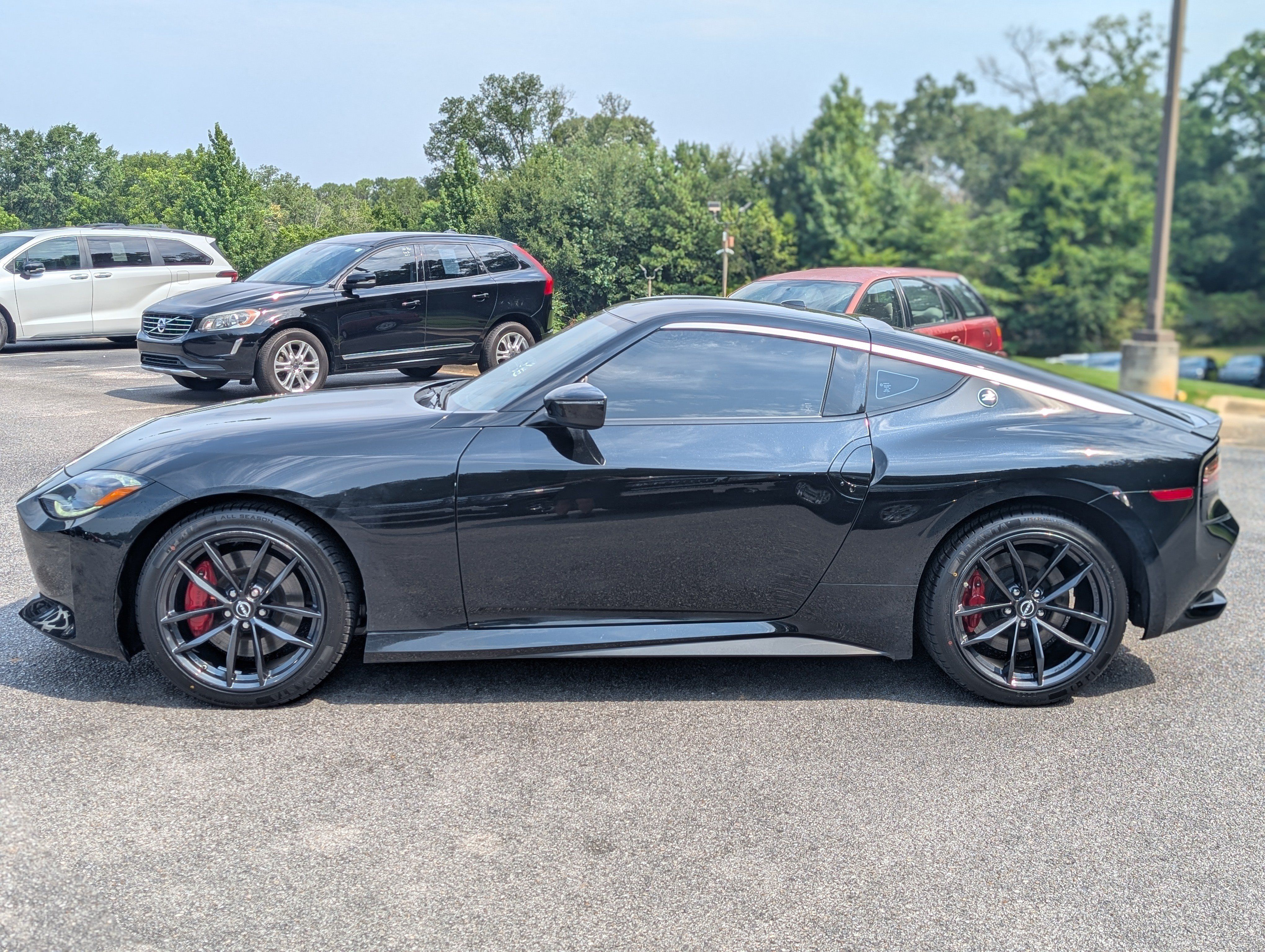 Used 2024 Nissan Z Performance w/ Floor Mat Package RWD image 6