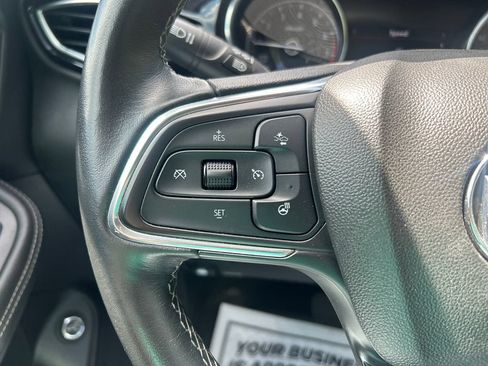 Used 2021 Buick Encore GX Essence AWD/4WD image 23