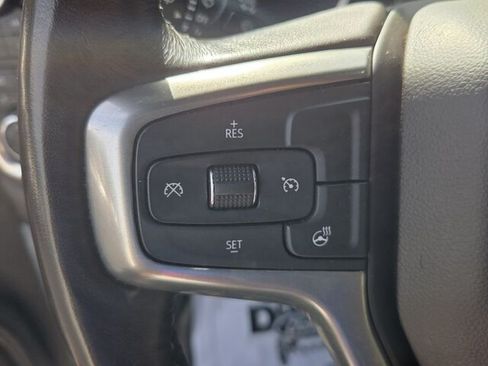 Used 2022 Chevrolet Silverado 1500 LTZ AWD/4WD image 25