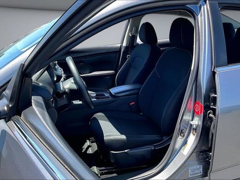 Certified 2024 Nissan Sentra S FWD image 20