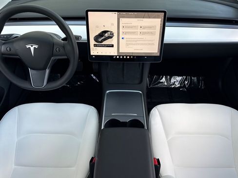 Used 2023 Tesla Model 3 Standard Range RWD image 15