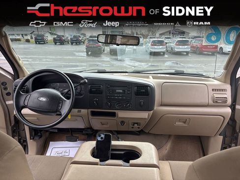 Used 2006 Ford F350 XL image 38