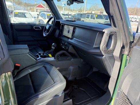 New 2025 Ford Bronco Badlands w/ Sasquatch Package image 11