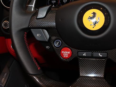 Certified 2022 Ferrari Portofino M image 93