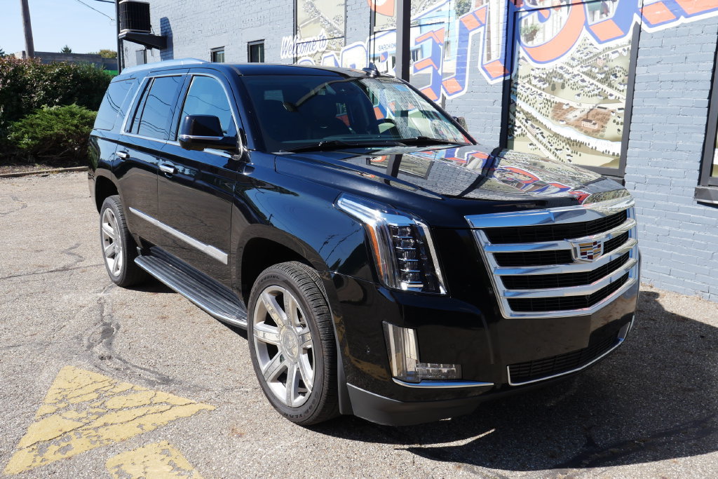 Used 2020 Cadillac Escalade Luxury AWD/4WD image 22