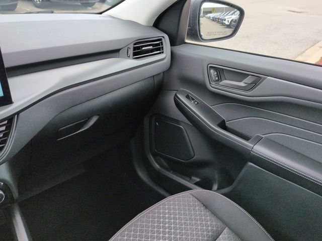 Used 2025 Ford Escape Active w/ Tech Pack #1 FWD image 17