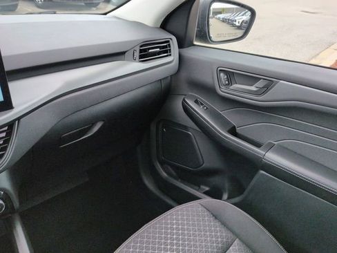 Used 2025 Ford Escape Active w/ Tech Pack #1 FWD image 17