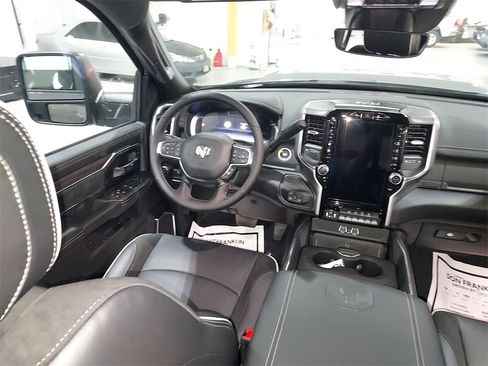 New 2026 RAM 2500 Laramie w/ Night Edition image 15