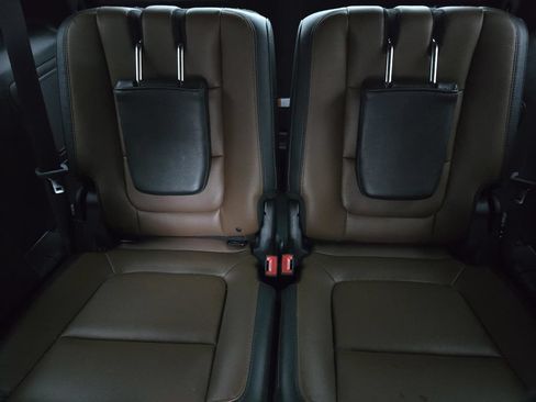 Used 2015 Ford Explorer Limited w/ Equipment Group 301A FWD image 31