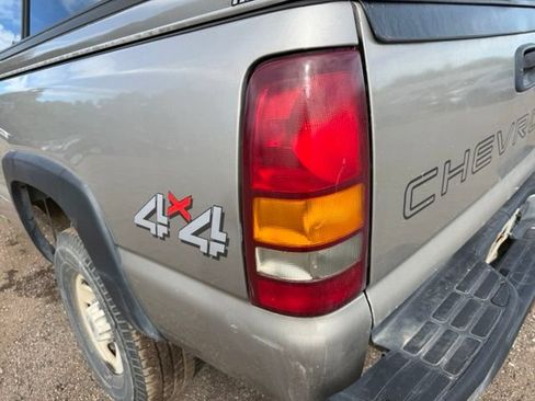 Used 2002 Chevrolet Silverado 2500 4x4 Crew Cab w/ Off-Road Skid Plate Pkg image 13