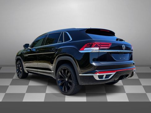 Used 2021 Volkswagen Atlas Cross Sport SEL Premium R-Line w/ Cross Sport MDO Package AWD/4WD image 4