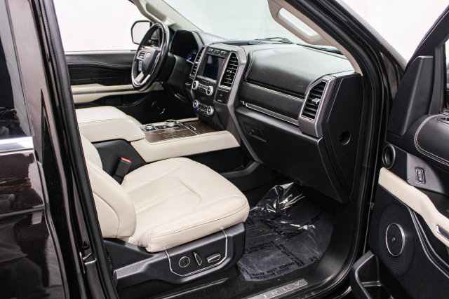 Used 2021 Ford Expedition Max Platinum AWD/4WD image 16