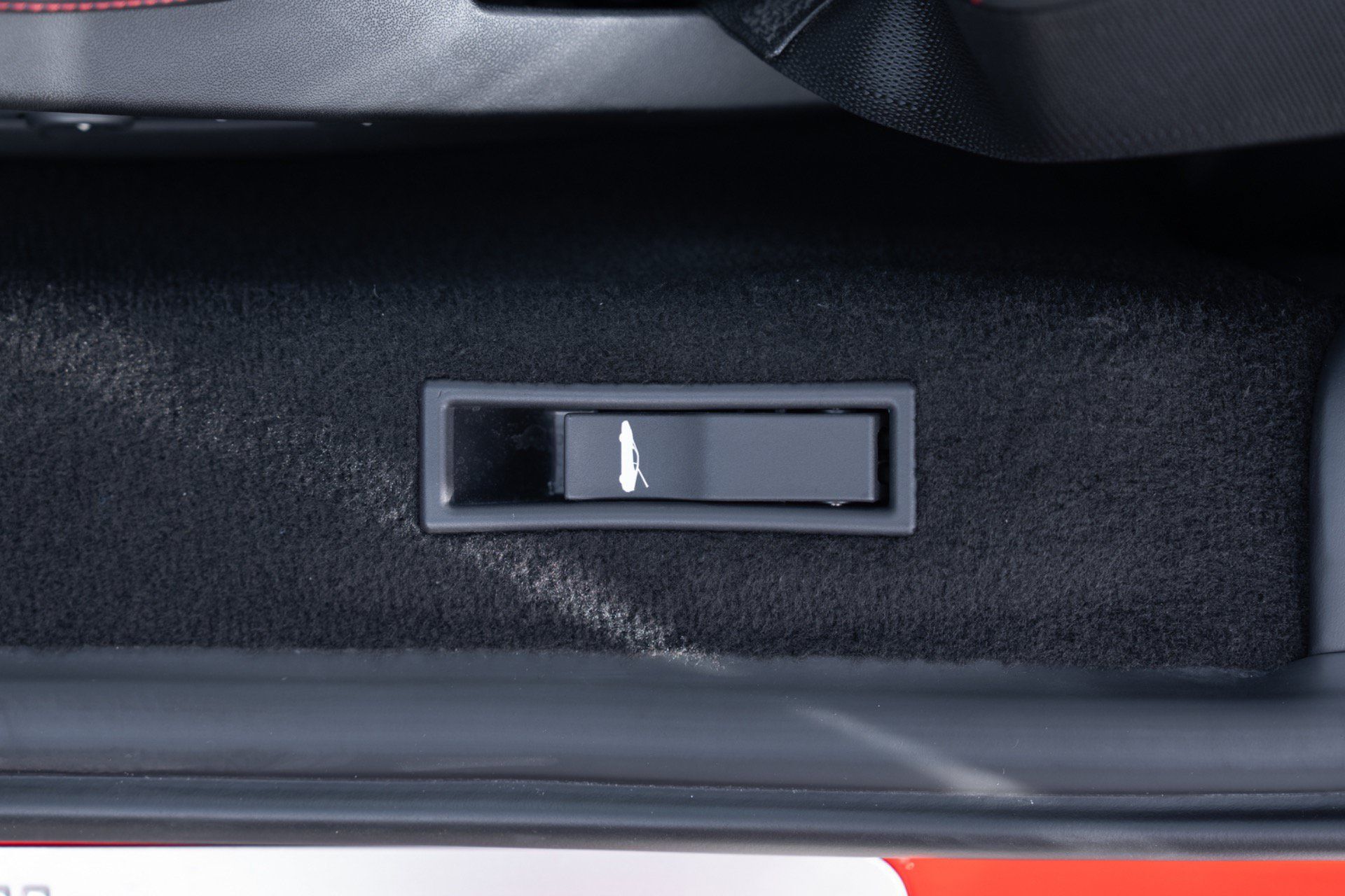 Used 2013 Ferrari 458 Spider RWD image 33