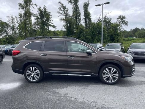 Used 2019 Subaru Ascent Touring w/ Popular Package #3 AWD/4WD image 31