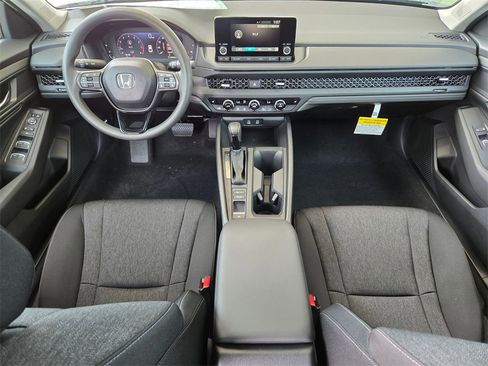 New 2025 Honda Accord SE image 11