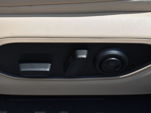 Used 2024 Jeep Grand Cherokee Limited AWD/4WD image 14
