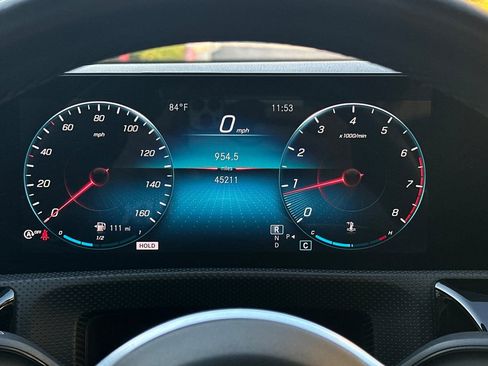 Certified 2021 Mercedes-Benz A 220 image 19