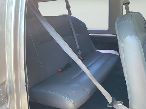 Used 2011 Ford E-350 and Econoline 350 XL RWD image 21