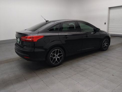 Used 2017 Ford Focus SEL FWD image 10