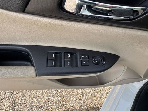 Used 2014 Honda Accord EX image 35