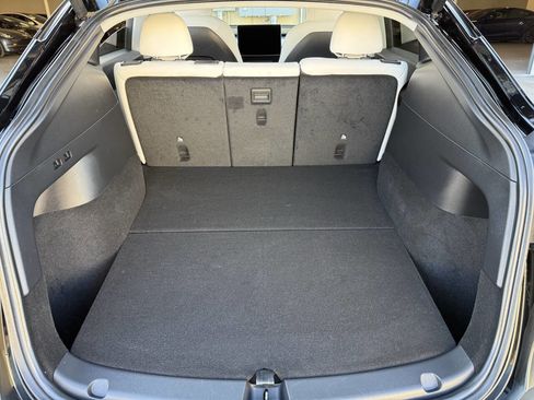 Used 2022 Tesla Model Y Performance image 23