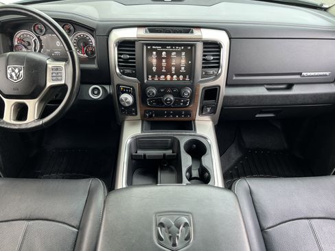 Used 2017 RAM 1500 Laramie AWD/4WD image 33