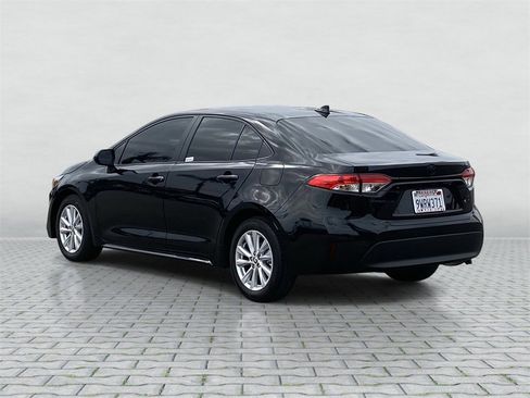 Certified 2026 Toyota Corolla LE w/ LE Premium Package image 4